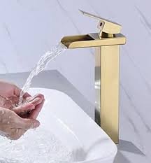 خلاط حوض شلال مفتوح - لمسة الذهب الملكية